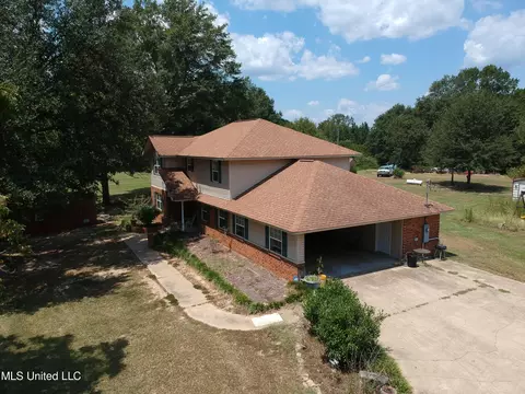 Exterior - 112 Gordy Cir, Forest, MS 39074 photo 2 of 7