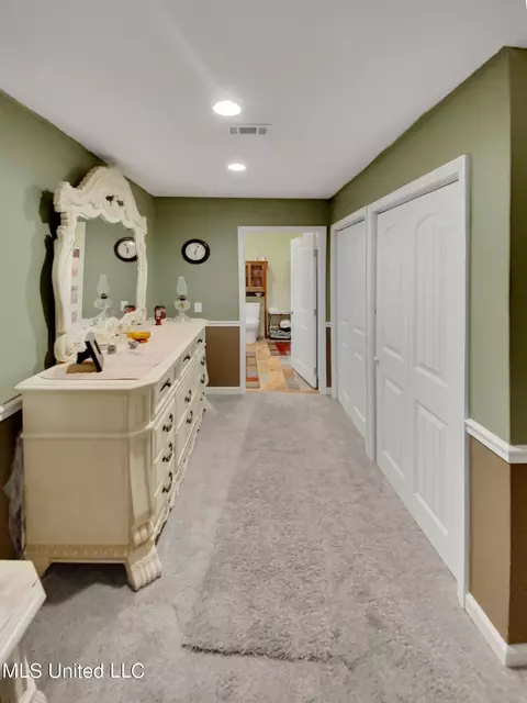 Entry Way - 112 Gordy Cir, Forest, MS 39074 photo 4 of 4