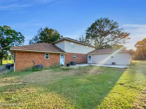 Exterior - 112 Gordy Cir, Forest, MS 39074 photo 6 of 7