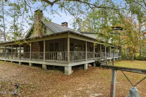 Nhn Robert Merrick/hocoka Road, Poplarville, MS 39470