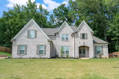 2526 College Rd, Southaven, MS 38672