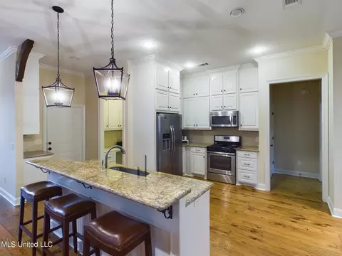 108 Owen St, Madison, MS 39110 photo 9