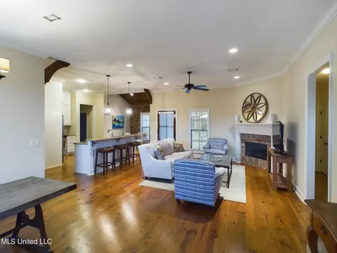 108 Owen St, Madison, MS 39110 photo 4