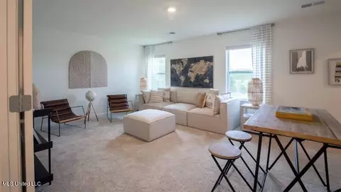 Entry Way - 2075 Hyacinth Ln, Hernando, MS 38632 photo 6 of 7