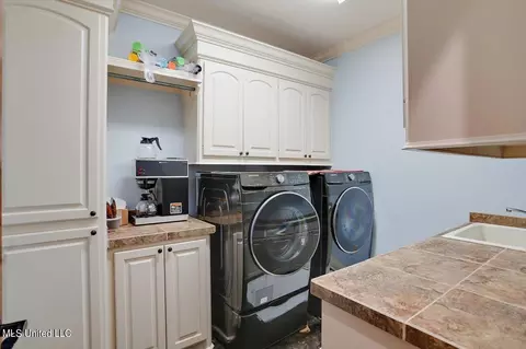 Other - 910 Poplar Dr, Brandon, MS 39042 photo 3 of 14