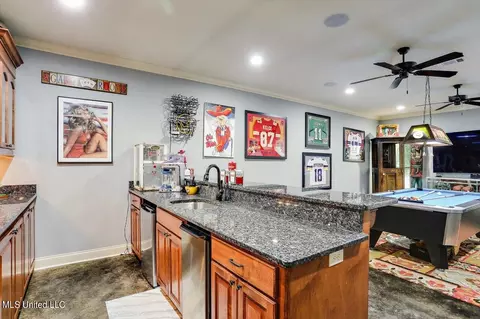 Other - 910 Poplar Dr, Brandon, MS 39042 photo 8 of 14