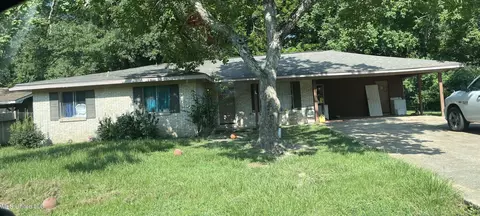 106 NE 6th Ave, Magee, MS 39111 photo 1