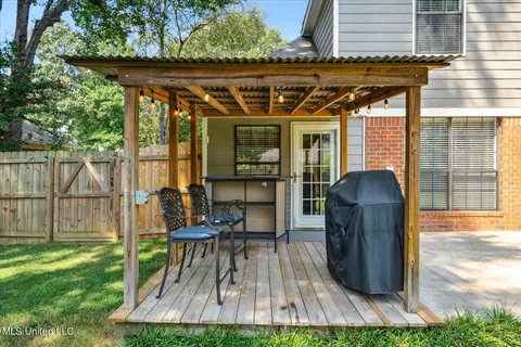 5870 Morganton Dr, Olive Branch, MS 38654 photo 8