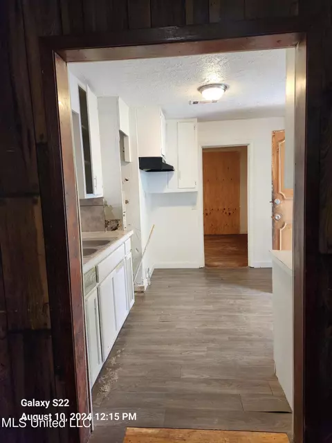 2829 Comfort St, Jackson, MS 39213 photo 5