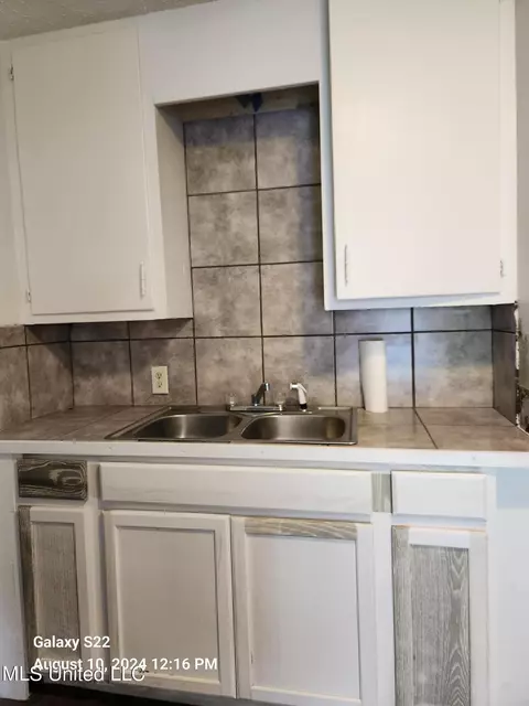 2829 Comfort St, Jackson, MS 39213 photo 6