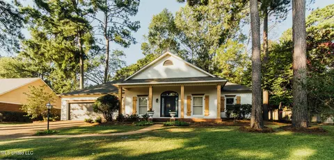 273 Bayview Drive Dr, Madison, MS 39110