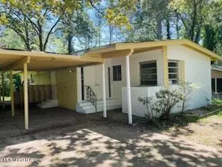 1221 Tara Rd, Jackson, MS 39212 photo 1