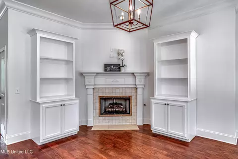 Living - 166 Brookstone Way, Madison, MS 39110 photo 5 of 5