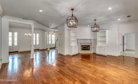 Living - 166 Brookstone Way, Madison, MS 39110 photo 3 of 5