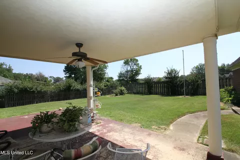 Exterior - 3630 Tanna Cv, Hernando, MS 38632 photo 2 of 4