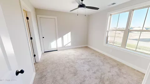 Bedroom - 4198 Brooke Dr, Nesbit, MS 38651 photo 3 of 4