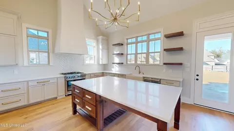 Kitchen - 4198 Brooke Dr, Nesbit, MS 38651 photo 1 of 2