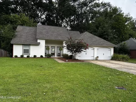 211 N Place Dr, Madison, MS 39110 photo 2