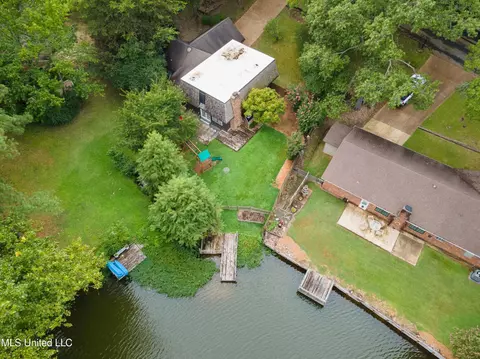Other - 2290 Tahoe Cv, Nesbit, MS 38651 photo 2 of 17