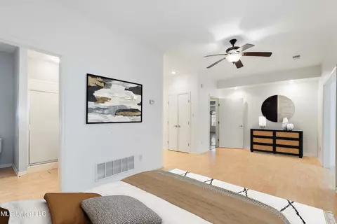 Bedroom - 2290 Tahoe Cv, Nesbit, MS 38651 photo 2 of 5