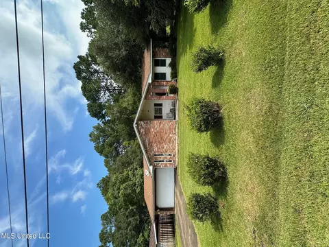 4209 Idywood Ave, Moss Point, MS 39562