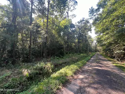 Sauer Drive, Waveland, MS 39576 photo 12