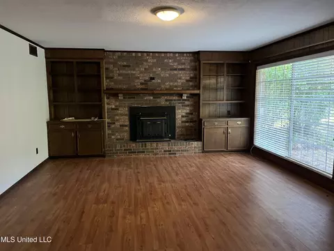143 Timber Ln, Florence, MS 39073 photo 16