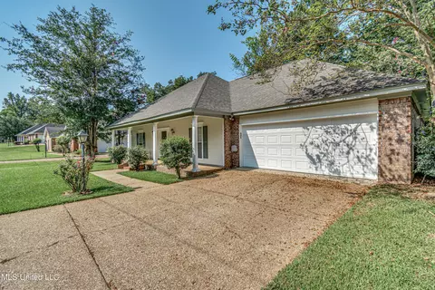 204 Elm Dr, Jackson, MS 39212 photo 6