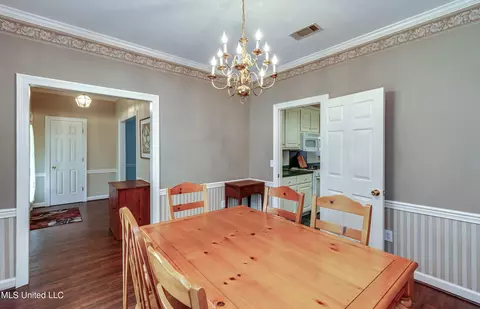 204 Elm Dr, Jackson, MS 39212 photo 11