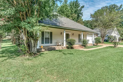 204 Elm Dr, Jackson, MS 39212 photo 3