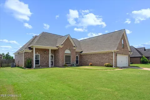 2683 Pyramid Dr, Southaven, MS 38672