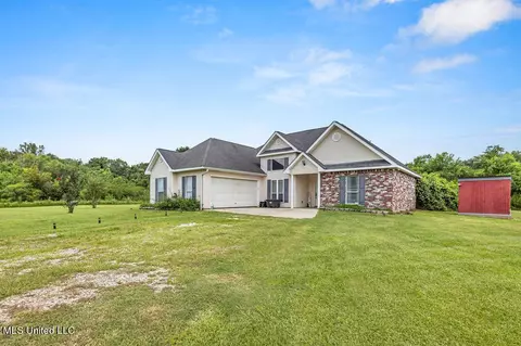 19 Tassin Ln, Carriere, MS 39426