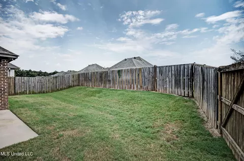 Exterior - 315 Ridge Pointe Dr, Brandon, MS 39042 photo 5 of 5