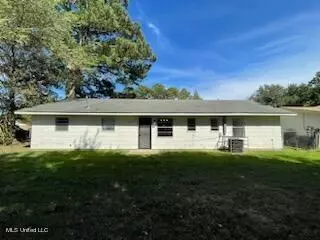 6857 Harry S Truman Dr, Jackson, MS 39213 photo 8