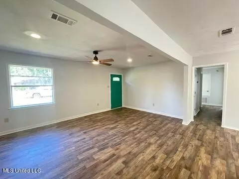 6857 Harry S Truman Dr, Jackson, MS 39213 photo 9
