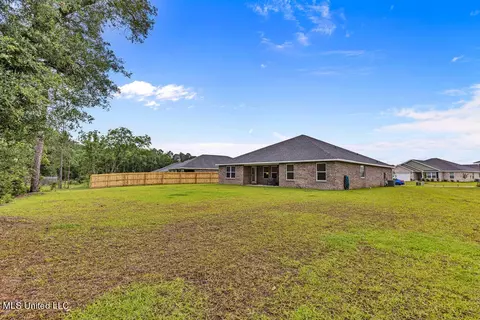 1044 Enclave Cir, Long Beach, MS 39560 photo 10