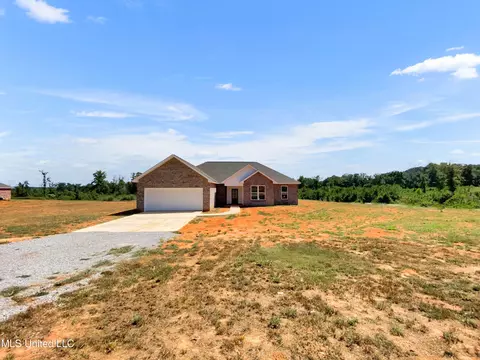 Exterior - 21 Marlee Savell Dr, Forest, MS 39074 photo 2 of 4