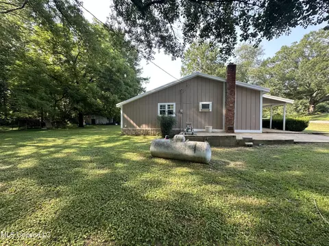 Exterior - 421 Post Office Rd, Coldwater, MS 38618 photo 1 of 5