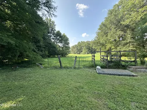 Exterior - 421 Post Office Rd, Coldwater, MS 38618 photo 5 of 5