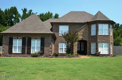 2854 Poplar Woods Dr, Southaven, MS 38672