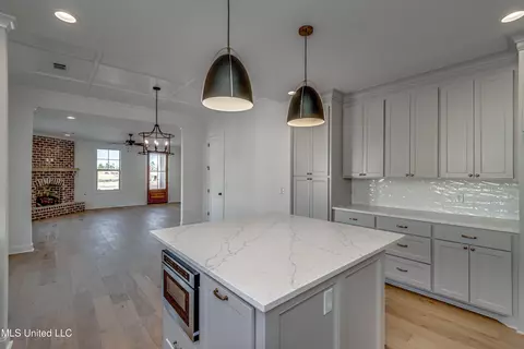 Kitchen - 603 Cobalt Way, Brandon, MS 39042 photo 6 of 7
