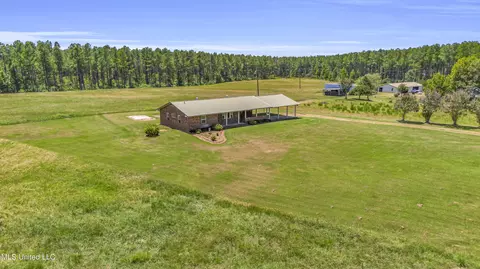 8960 Ms Highway 413, Weir, MS 39772