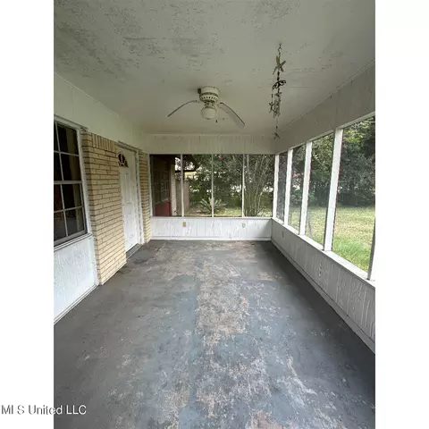 Exterior - 310 S Steele Ave, Picayune, MS 39466 photo 2 of 2