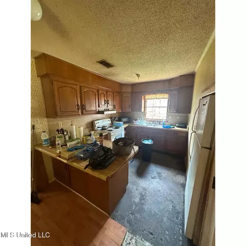 Kitchen - 310 S Steele Ave, Picayune, MS 39466 photo 1 of 1