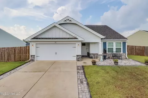 14084 Sanctuary Dr, Gulfport, MS 39503