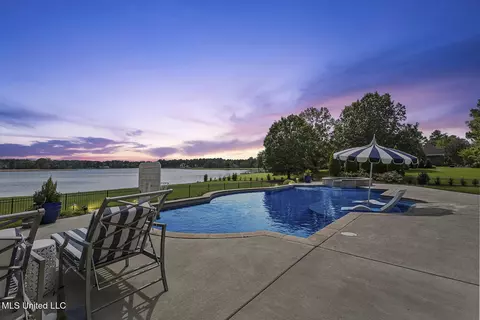 201 Johnstone Dr, Madison, MS 39110 photo 3