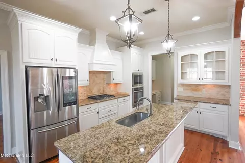 112 Owen St, Madison, MS 39110 photo 6