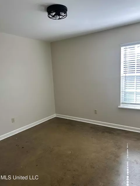 Bedroom - 1990 E Parkway St, Hernando, MS 38632 photo 1 of 1