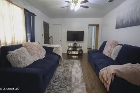 Entry Way - 359 Francis St, Jackson, MS 39206 photo 1 of 1