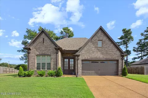 10346 Hillman Cv, Olive Branch, MS 38654